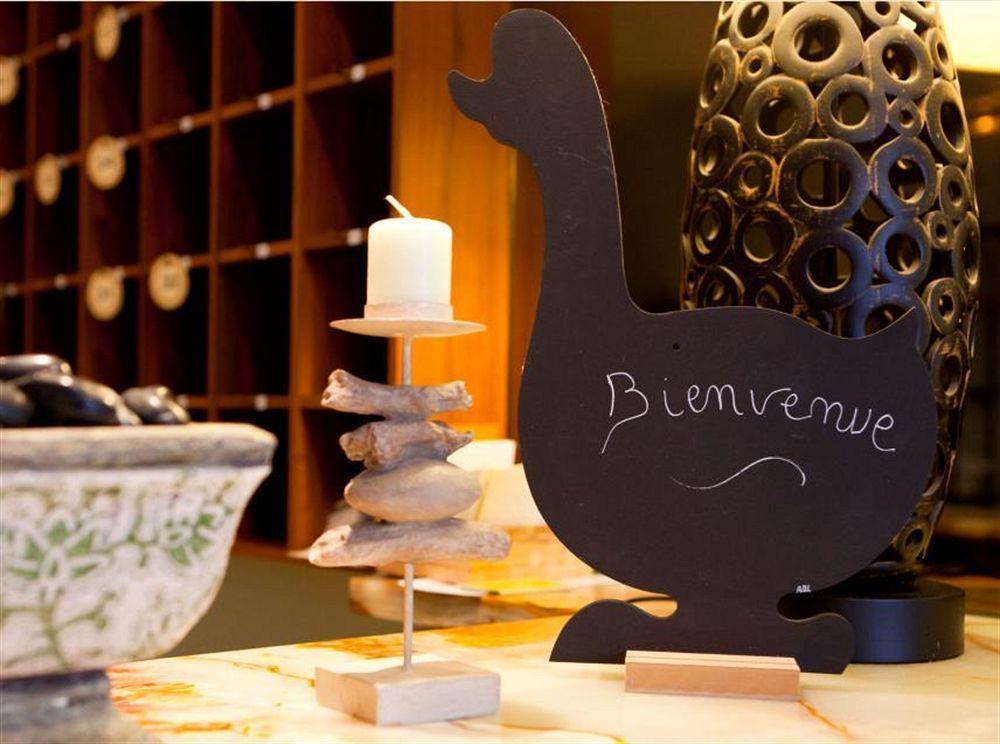 Bristol Logis Cit'Hotel Perigueux Centre Екстер'єр фото
